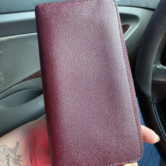 Coach Zip Around Wallet in Burgundy - Picture 3 of 6